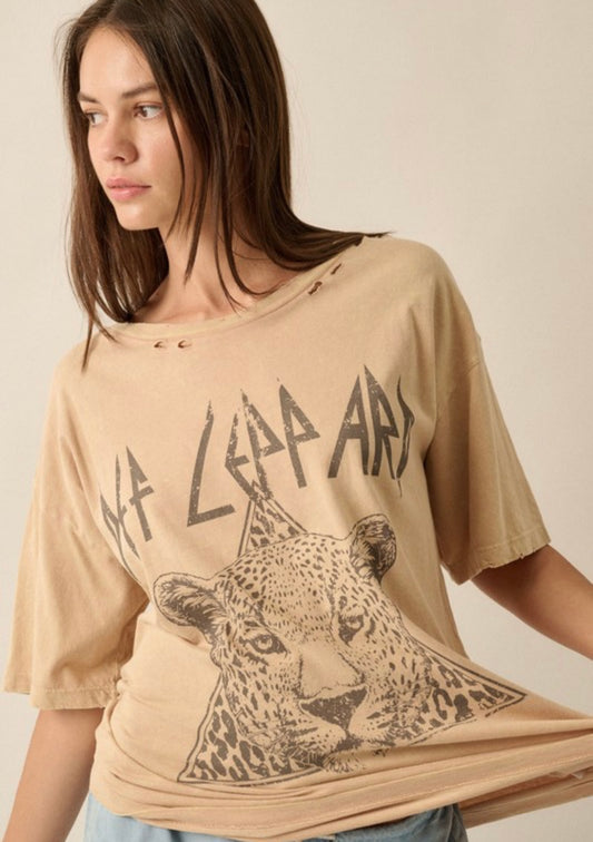 Def Leopard Graphic T-shirt